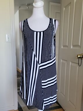 Cable &Gauge Blue & White Striped Sleeveless A-Line Top
